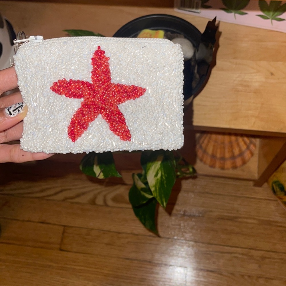 Sequined starfish tiny purse